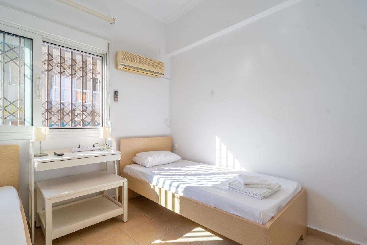 Apartment 1Km From Acropolis Filoppapou Hill Athen Exterior foto